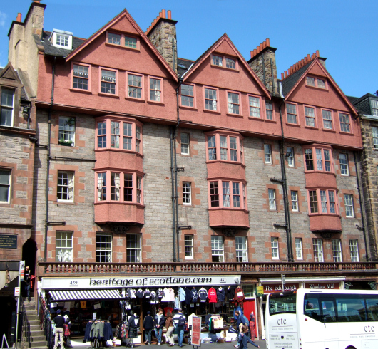 Pillow Stops Royal Mile Edinburgh Self Catering Holiday Apartments